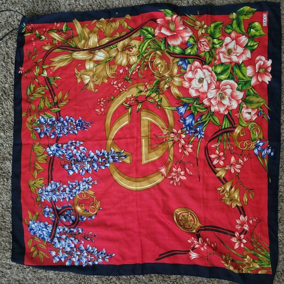 Gucci scarf/wrap - Picture 1 of 2